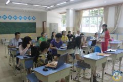 迎接新學(xué)期,MYP教師集體充電