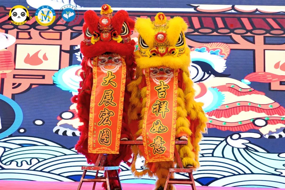 弘揚天府文化 傳承非遺經典 ——記成都美視學校“非遺傳承進百校公益活動閉