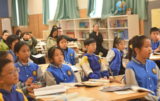 融合部丨以 “表達(dá)” 為鑰，破學(xué)科之界——融合部小學(xué)雙語(yǔ)班家長(zhǎng)開(kāi)放日